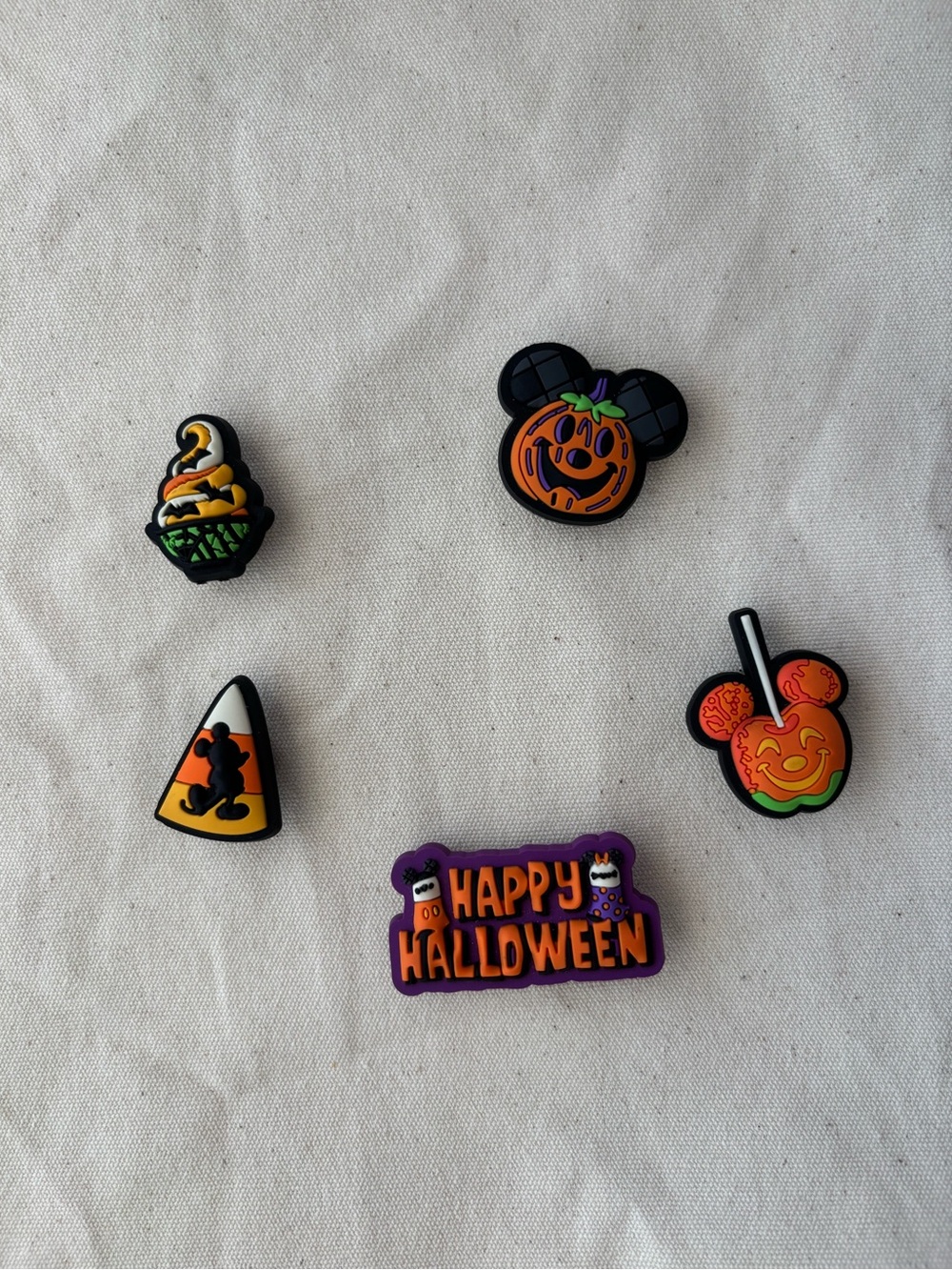 Disney Crocs Halloween 2021 Clogs Jibbitz Charms Mickey Mouse Pumpkin Set of 5